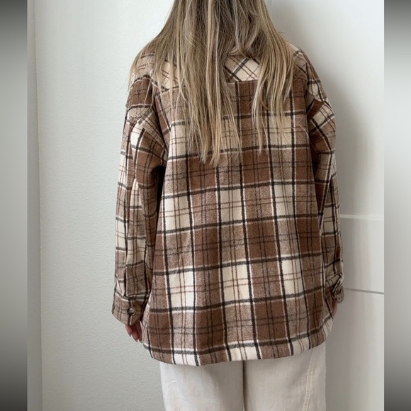 COPY - NWT Alterd State Shacket - Picture 9 of 9